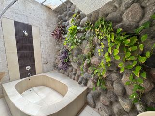 Foto 9 de Vendo Hermosa Casa Estilo Tradicional En La Av. Arancota A La Entrada De Tiabaya