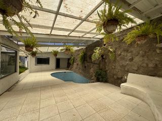 Foto 18 de Vendo Hermosa Casa Estilo Tradicional En La Av. Arancota A La Entrada De Tiabaya