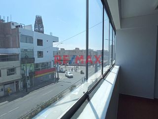 Foto 6 de Vendemos Del 2Do Al 4To Piso + Aires - Edificio En Lince - Comercial - Lince