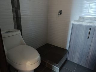 Foto 11 de Se Vende Departamento de 3 Dorm. en Carcelén Diagonal Al Colegio Americano