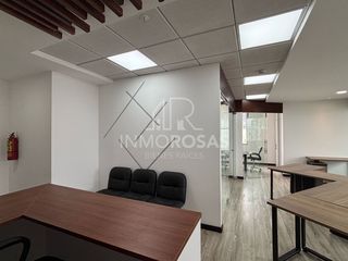 Foto 8 de Oficina en renta $1.200 Sector Portugal de 84m2 con Vista y 2Parq 1Bodega