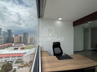 Foto 15 de Oficina en renta $1.200 Sector Portugal de 84m2 con Vista y 2Parq 1Bodega