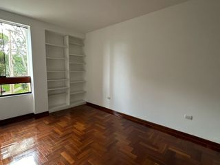 Foto 12 de DEPARTAMENTO SEGUNDO PISO URB. LOS ROSALES, SURCO