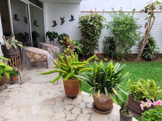 Foto 12 de ENCANTADORA CASA EN MIRAFLORES