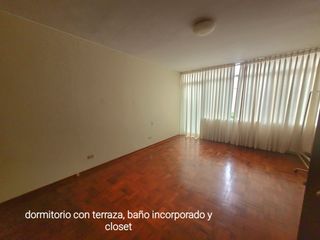 Foto 10 de ENCANTADORA CASA EN MIRAFLORES