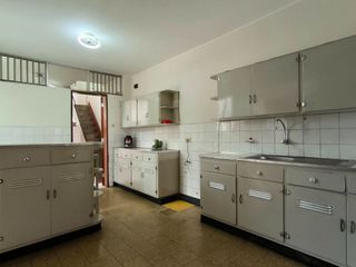 Foto 12 de ENCANTADORA CASA EN MIRAFLORES.  ZONA RESIDENCIAL Y TRANQUILA