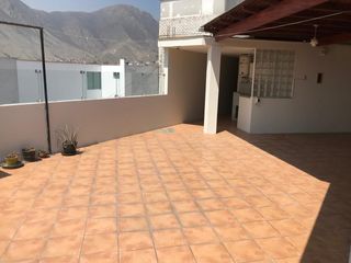 Foto 3 de Oportunidad única! Departamento Dúplex en venta en La Capilla – Jr. Segovia