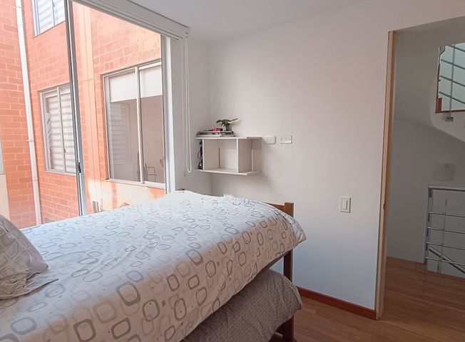 place photo 24