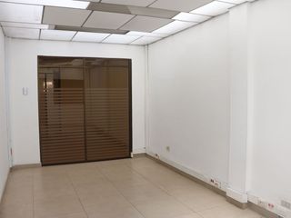 Foto 16 de ¡Exclusiva Casa de Dos Pisos en Palermo con Amplio Espacio y Seguridad!