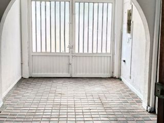 Foto 20 de ¡Exclusiva Casa de Dos Pisos en Palermo con Amplio Espacio y Seguridad!