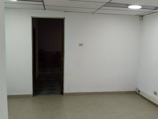 Foto 36 de ¡Exclusiva Casa de Dos Pisos en Palermo con Amplio Espacio y Seguridad!