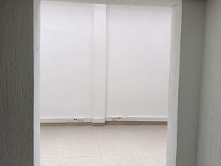 Foto 38 de ¡Exclusiva Casa de Dos Pisos en Palermo con Amplio Espacio y Seguridad!