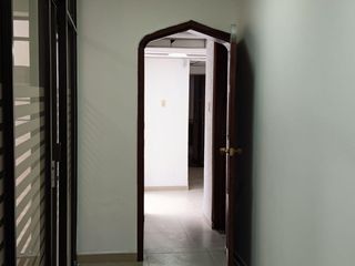 Foto 39 de ¡Exclusiva Casa de Dos Pisos en Palermo con Amplio Espacio y Seguridad!