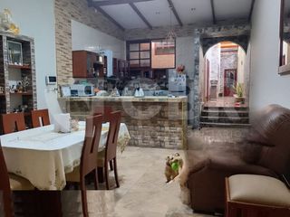 Foto 1 de VENTA CASA EN TARAPOTO