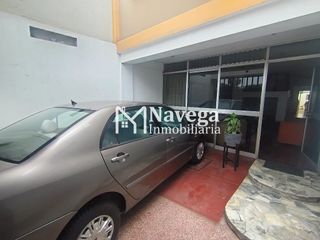 Foto 7 de VENTA DE CASA EN CHUCUITO - FRENTE A PLAZA SANTA ROSA