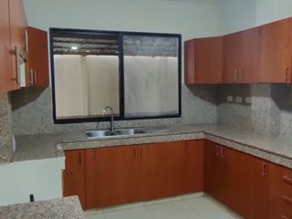 Foto 9 de Casa Alquiler Ciudad Celeste Etapa (La Marina)