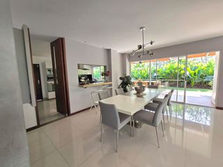 Foto 6 de VENTA CASA MODERNA EN PANCE