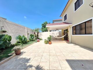Foto 4 de Venta de Casa en Vía a la Costa, Urbanización Vía al Sol
