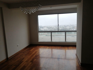 Foto 8 de VENTA TRIPLEX EN SURCO