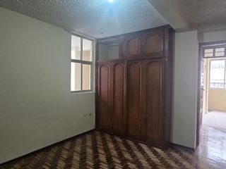 Foto 5 de DEPARTAMENTOS Y LOCALES COMERCIALES