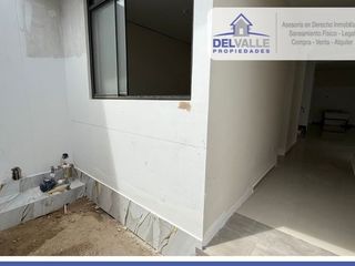 Foto 3 de VENTA Hermosa Casa - Miraflores Country Club.