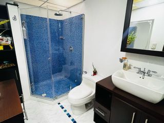 Foto 11 de SE VENDE HERMOSA CASA REMODELADA EN COLSEGUROS (ALTA SUIZA )