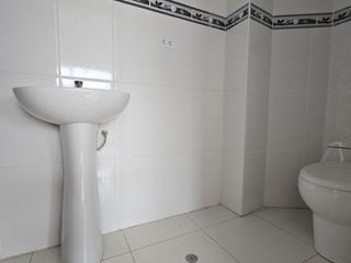 Foto 12 de VENDO DEPARTAMENTO 171M2 LOS PARRALES SURCO