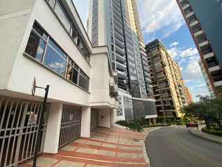 Foto 3 de Se alquila HABITACIÓN para Señorita en Apartamento cerca a la UNAB en Cabecera
