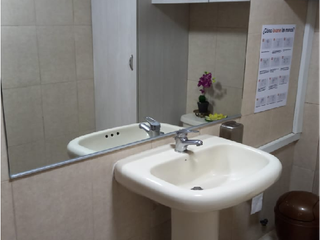 Foto 12 de Oficina amoblada en venta, Edificio La Torre - Centro de Guayaquil