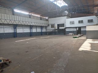 Foto 4 de VENTA DE TERRENO 2458 M2, FRENTE 35 M, ZONIFICACION VIVIENDA TALLER, RDM 12 PISOS