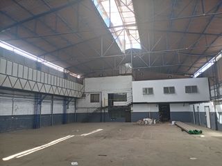 Foto 6 de VENTA DE TERRENO 2458 M2, FRENTE 35 M, ZONIFICACION VIVIENDA TALLER, RDM 12 PISOS