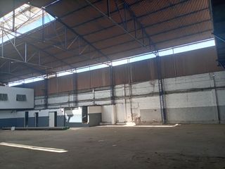 Foto 3 de VENTA DE TERRENO 2458 M2, FRENTE 35 M, ZONIFICACION VIVIENDA TALLER, RDM 12 PISOS