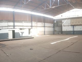 Foto 10 de VENTA DE TERRENO 2458 M2, FRENTE 35 M, ZONIFICACION VIVIENDA TALLER, RDM 12 PISOS