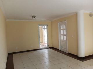 Foto 5 de En Venta Hermosa Casa En Conjunto De 6 casas, Conocoto