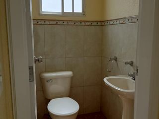 Foto 10 de En Venta Hermosa Casa En Conjunto De 6 casas, Conocoto