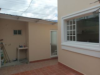 Foto 12 de En Venta Hermosa Casa En Conjunto De 6 casas, Conocoto