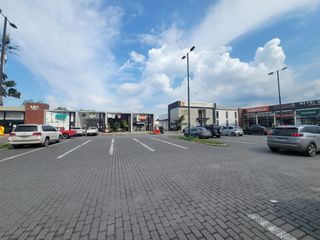 Foto 1 de En alquiler local comercial en Plaza La Marina, Ciudad Celeste, Nuevo Samborondon