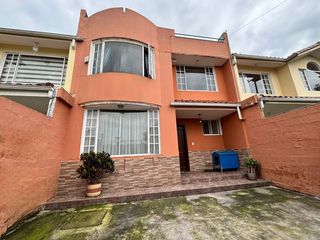Foto 2 de CASA EN RENTA SECTOR SAN PEDRO DE TABOADA