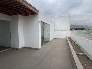 Foto 41 de LUJOSO Y CONFORTABLE DUPLEX 4DORM 3ESTAC ZONA RESIDENCIAL