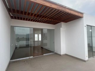 Foto 42 de LUJOSO Y CONFORTABLE DUPLEX 4DORM 3ESTAC ZONA RESIDENCIAL