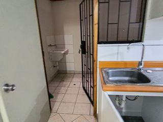 Foto 8 de ALQUILER DE DEPARTAMENTO EN 1er. PISO Y FRENTE A PARQUE EN SAN MIGUEL