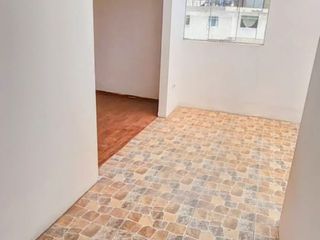 Foto 6 de Venta de Departamento 5 habitaciones Remodelado y Ampliado en Zona Centrica de Jose L. Bustamante y R