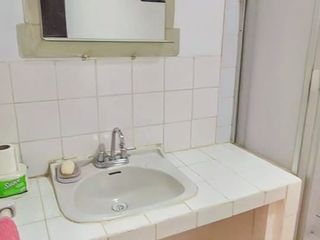 Foto 13 de Venta de Departamento 5 habitaciones Remodelado y Ampliado en Zona Centrica de Jose L. Bustamante y R