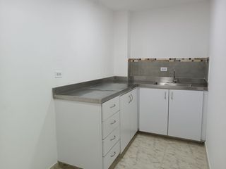 Foto 7 de Bodega comercial en la central mayorista textil