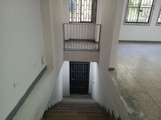 Foto 9 de Bodega comercial en la central mayorista textil
