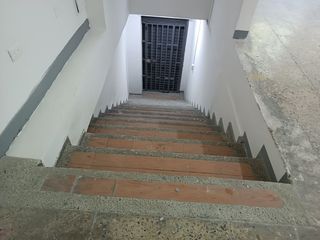 Foto 10 de Bodega comercial en la central mayorista textil