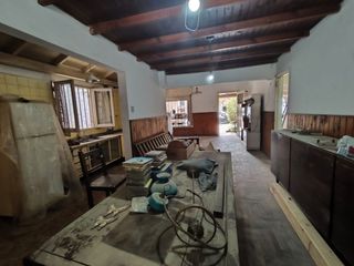 Foto 4 de Ituzaingo - Venta - Casa en Block 3 Amb Al Frente - 3 y 2 Ambientes Al Fondo