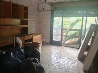 Foto 23 de Ituzaingo - Venta - Casa en Block 3 Amb Al Frente - 3 y 2 Ambientes Al Fondo