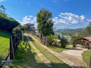 Foto 1 de VENTA FINCA LAGO CALIMA VALLE DEL CAUCA