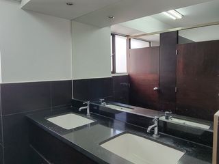 Foto 6 de Oficina de Lujo. Amplia oficina de 440m2 en Renta